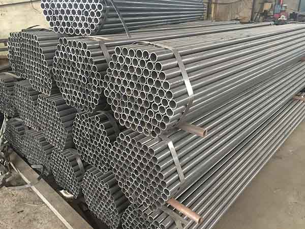 乌尔禾nd考登钢管
